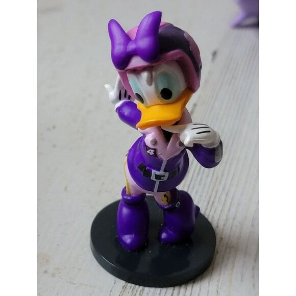 Daisy Duck Race Car Driver costume Disney Pixar toy figure - Picture 2 of 6